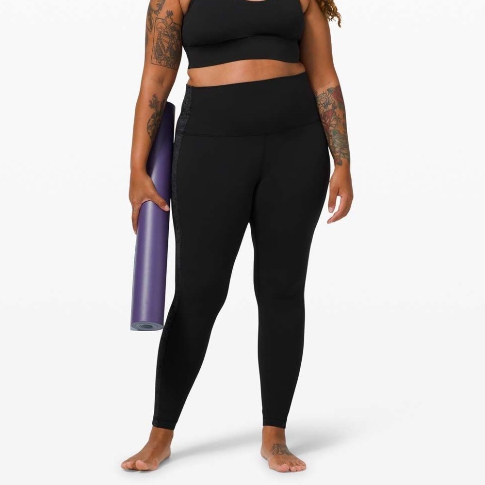 Lululemon Align Super High-Rise Pant 28" *Crushed Velvet
**Special Edition** - Picture 2 of 13